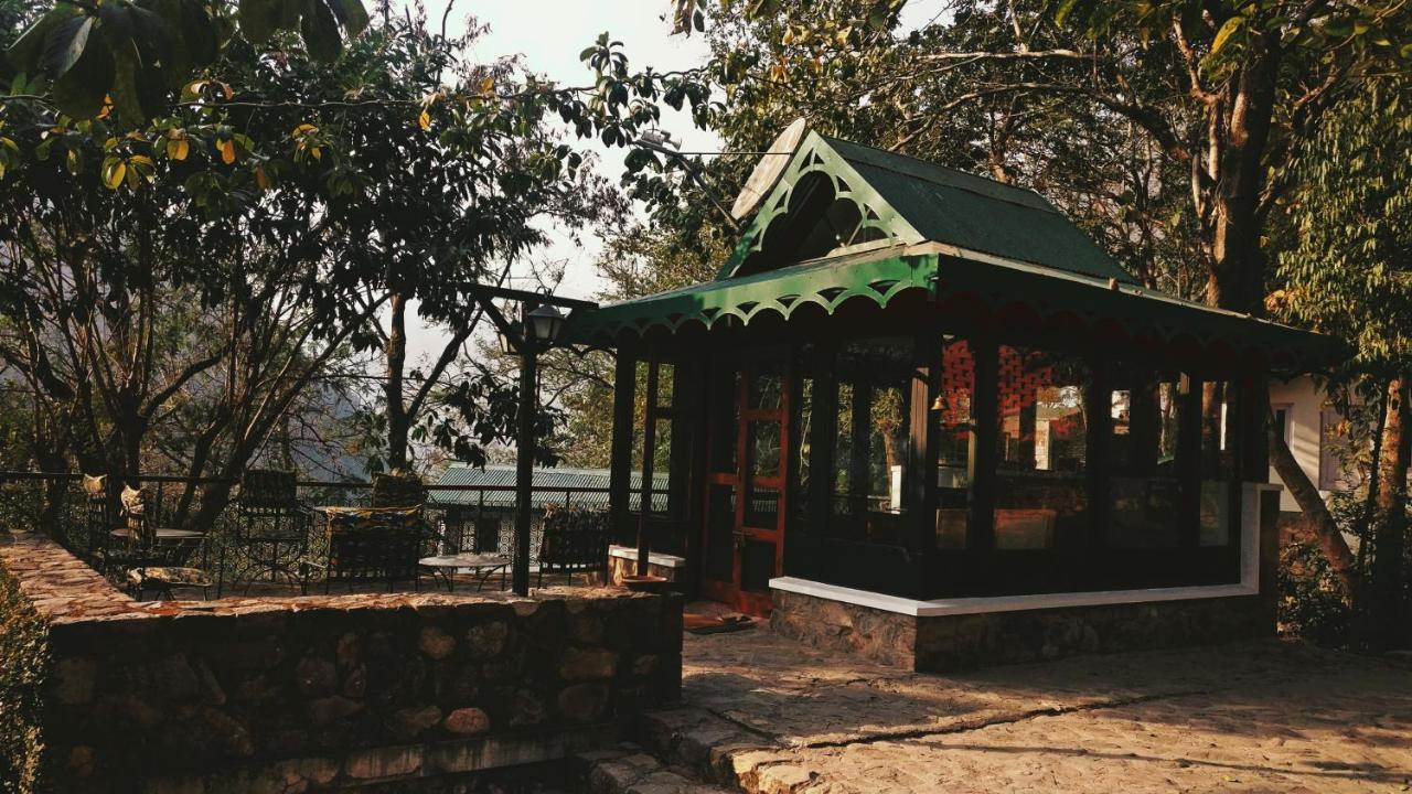 Neemrana'S Glasshouse On The Ganges リシケーシュ エクステリア 写真