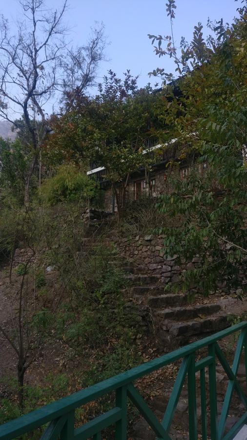 Neemrana'S Glasshouse On The Ganges リシケーシュ エクステリア 写真